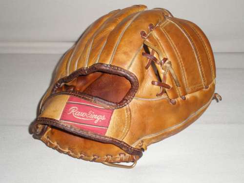 Mickey Mantle Rawlings MM6 Back